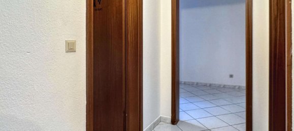 Apartamento de 3 dormitorios en Freiburg im Breisgau, Germany No. 36410 12