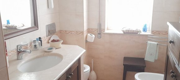 7 غرف نوم شقة في Genoa, Italy رقم 364701 7