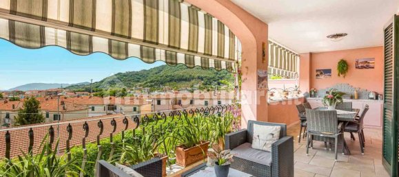 3 غرف نوم فيلا في Carrara, Italy رقم 269054 5