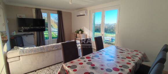 7-Zimmer Haus in Arcisses, France, Nr. 43874 3