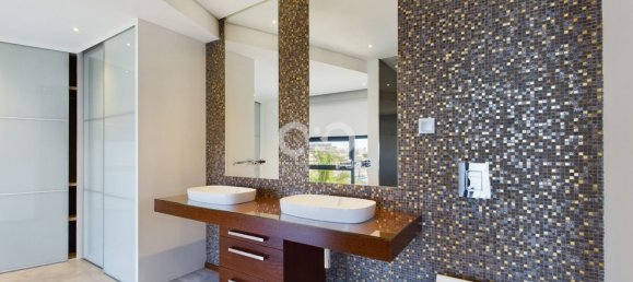 3 bedrooms House in Lagos, Portugal No. 132098 7