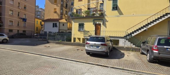 Garaje en Chiavari, Italy 13 m² No. 269320 3