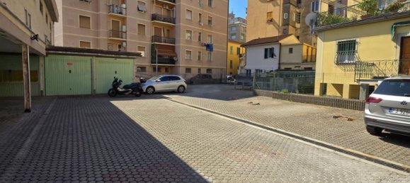 Garaje en Chiavari, Italy 13 m² No. 269320 2