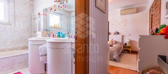 5 bedrooms Villa in Cascais, Portugal No. 130566 32