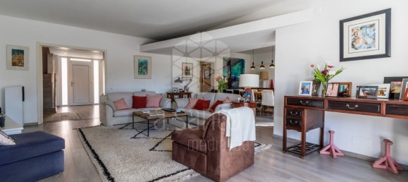 5 bedrooms Villa in Cascais, Portugal No. 130566 9