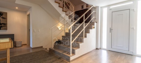 5 bedrooms Villa in Cascais, Portugal No. 130566 5