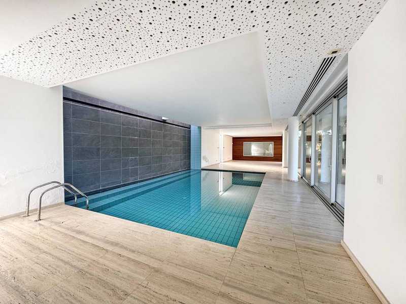 6 bedrooms Commercial property in Lakatamia, Cyprus No. 18398