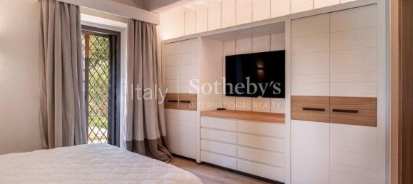 6 bedrooms Villa in Todi, Italy No. 105846 8