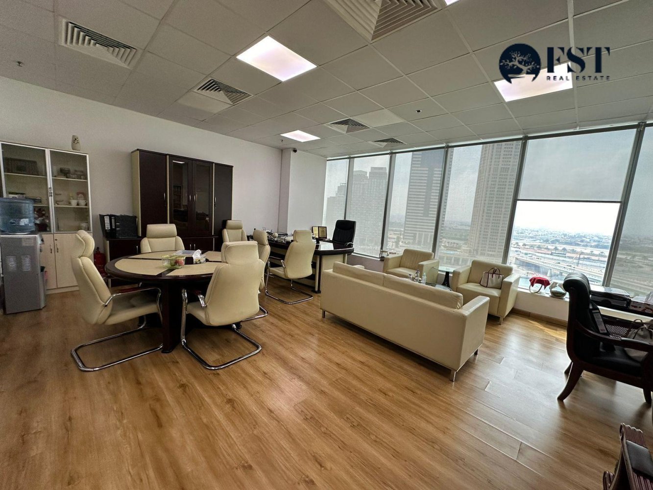 69.8m² Office in Business Bay, UAE No. 44730
