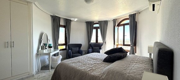 4 bedrooms Villa in San Miguel de Salinas, Spain No. 287295 20