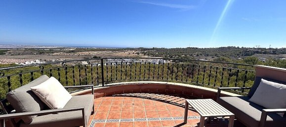 4 bedrooms Villa in San Miguel de Salinas, Spain No. 287295 2