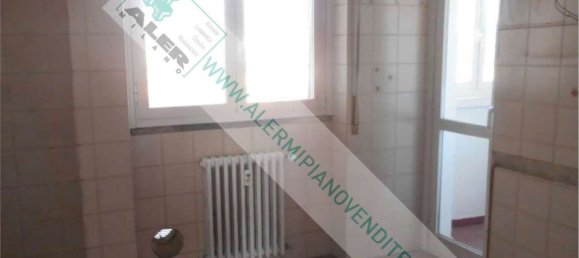 4 Schlafzimmer Wohnung in Milan, Italy, Nr. 373128 3