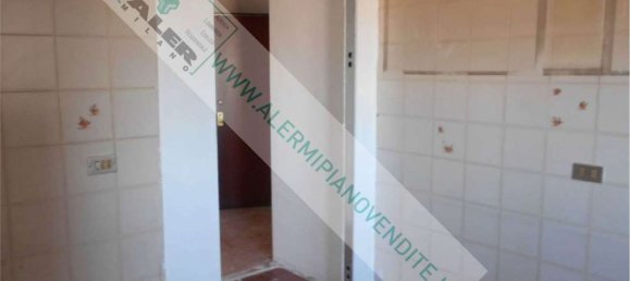 4 Schlafzimmer Wohnung in Milan, Italy, Nr. 373128 5