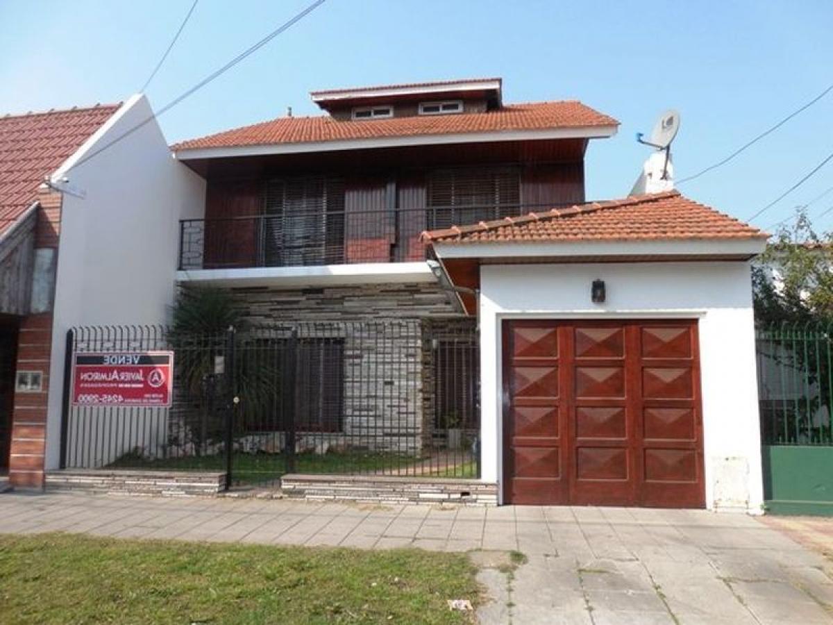 3 bedrooms House in Lomas de Zamora, Argentina No. 75975