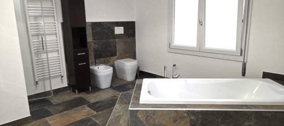 4 bedrooms Apartment in Chioggia, Italy No. 328923 17