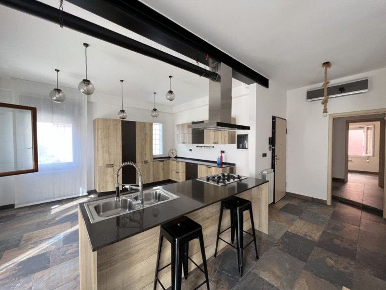 4 bedrooms Apartment in Chioggia, Italy No. 328923