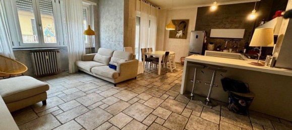 2 rooms Apartment in Turin, Italy No. 44568 22