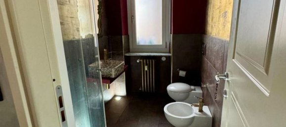 2 rooms Apartment in Turin, Italy No. 44568 9