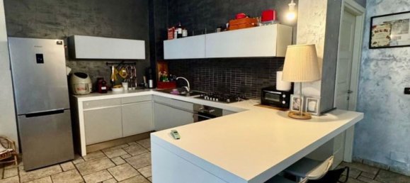 2 rooms Apartment in Turin, Italy No. 44568 24