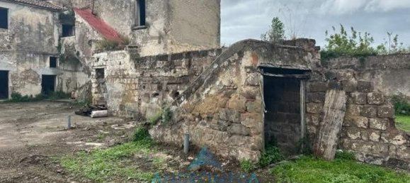 12غرفة بناية في Santa Maria Capua Vetere, Italy رقم 78108 14