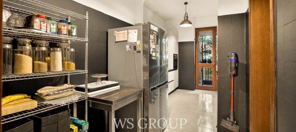 Apartamento de 4 divisões em Monza, Italy N.º 269553 16