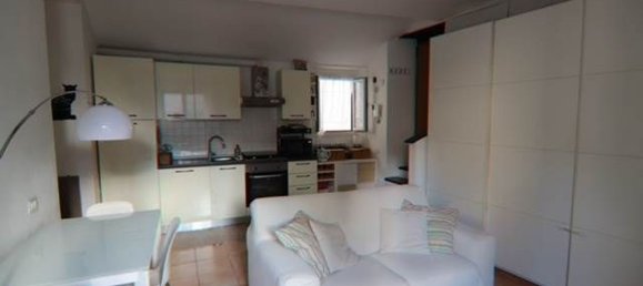 Apartamento de 3 habitaciónes en Genoa, Italy No. 284230 10