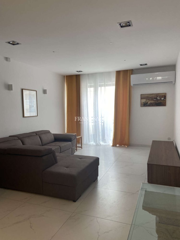 3 Schlafzimmer Maisonette-Wohnung in Attard, Malta, Nr. 10181