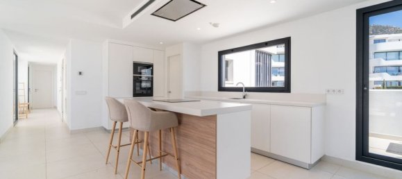 Пентхаус с 3 спальнями в Фуэнхирола, Испания № 179968 35