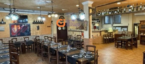 Propiedad comercial de 4 habitaciónes en Rome, Italy No. 324991 6