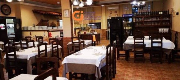 Propiedad comercial de 4 habitaciónes en Rome, Italy No. 324991 8