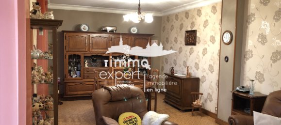 2 chambres Appartement à Mirecourt, France No. 101762 6