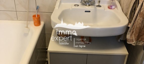 2 chambres Appartement à Mirecourt, France No. 101762 8