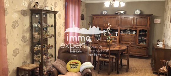 2 chambres Appartement à Mirecourt, France No. 101762 2