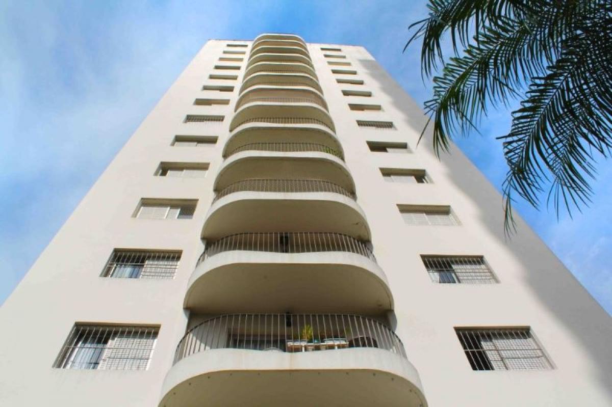 Apartamento de 3 dormitorios en Sao Paulo, Brazil No. 467009