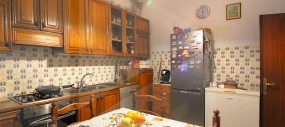 Casa de 7 divisões em Montopoli in Val d'Arno, Italy N.º 23028 6