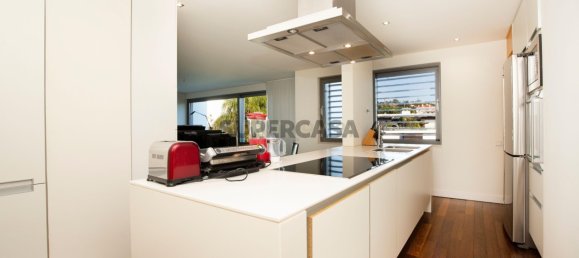 3 bedrooms Duplex in Cascais, Portugal No. 158027 7