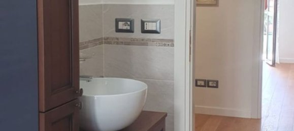 4-Zimmer Wohnung in Albisola Superiore, Italy, Nr. 126742 10