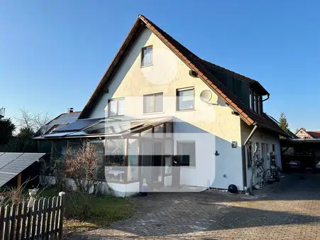 4غرفة منزل ذو طابقين في Erlangen-Hochstadt, Germany رقم 132493