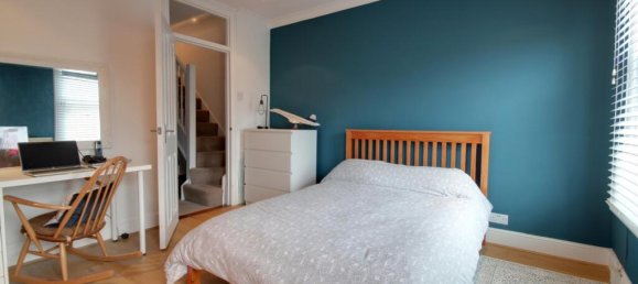 3 bedrooms House in Gravesend, United Kingdom No. 13793 16