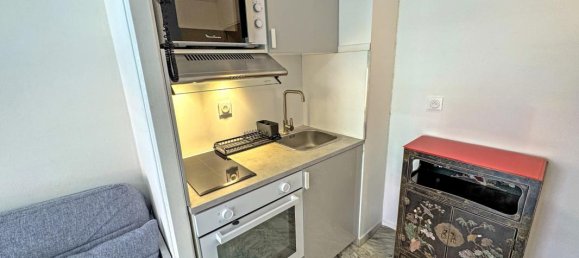 Studio in Nice, France No. 345716 5