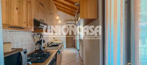 2 Schlafzimmer Wohnung in Fenegrò, Italy, Nr. 260157 7