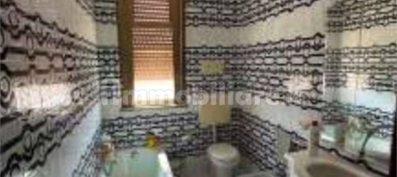 3 Schlafzimmer Wohnung in Palermo, Italy, Nr. 321994 14