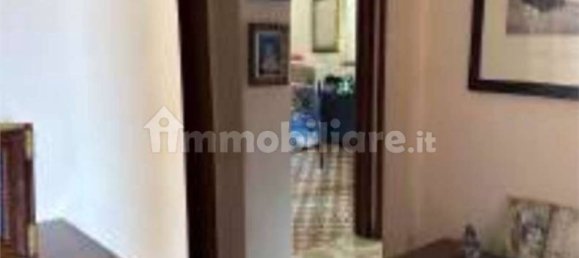 3 Schlafzimmer Wohnung in Palermo, Italy, Nr. 321994 8