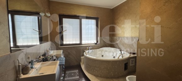 Villa T5 em Marino, Italy N.º 263647 18