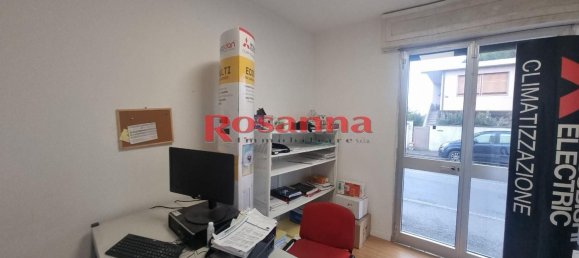  مستودع في Livorno, Italy 95متر مربع رقم 146535 27