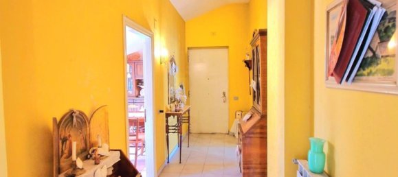 4 rooms Penthouse in Cesa, Italy No. 141563 9