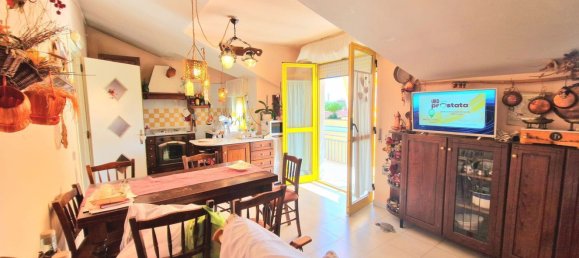 4 rooms Penthouse in Cesa, Italy No. 141563 2