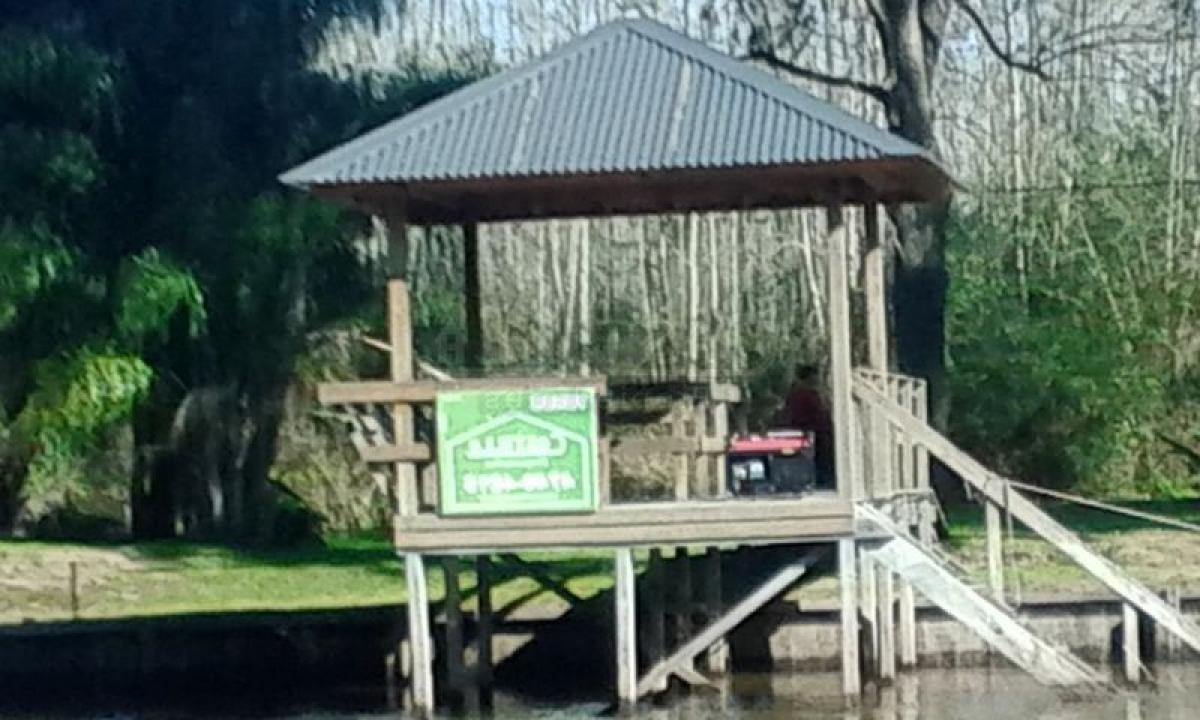  Land in Tigre, Argentina No. 32936