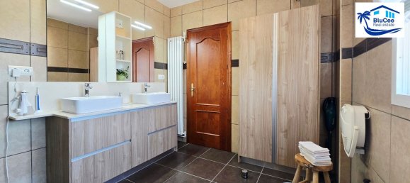 3 bedrooms Villa in Sayalonga, Spain No. 166359 45