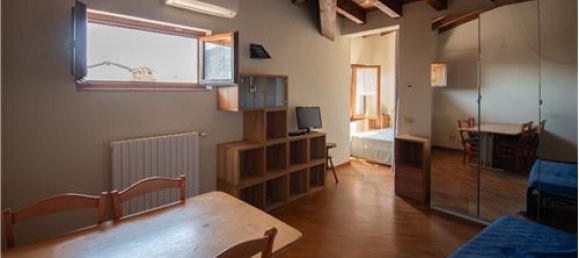 1 bedroom Apartment in Iseo, Italy No. 279201 7